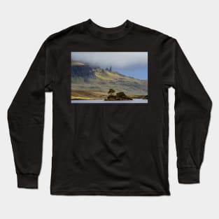 Old Man of Storr Long Sleeve T-Shirt